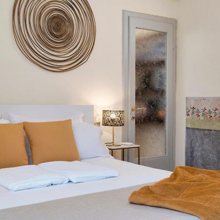 Iseo Portelle Holiday Exterior foto